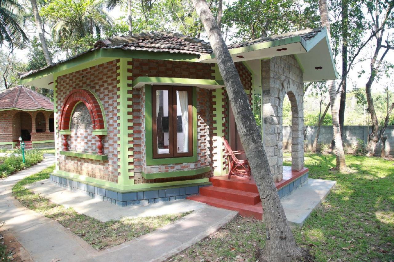 Kairali - The Ayurvedic Healing Village Palakkad Zewnętrze zdjęcie